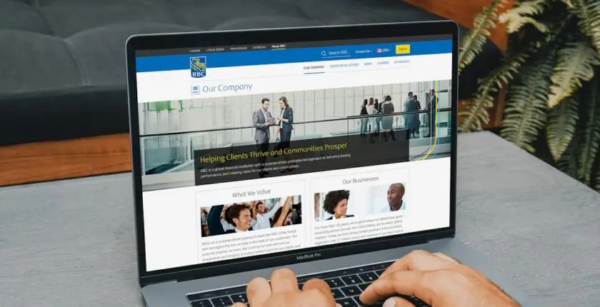 Photo Insurance advice: Advisor, Insurance policy