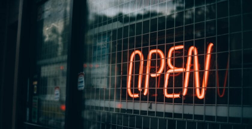 Photo Open banking: how banks can leverage APIs to innovate