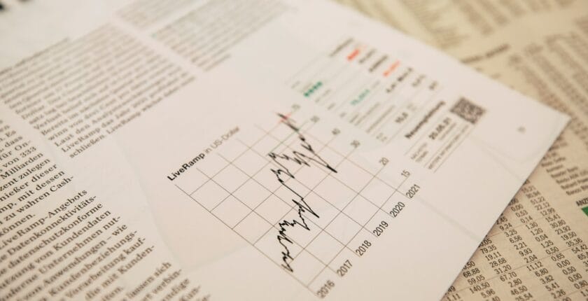 Photo Financial report