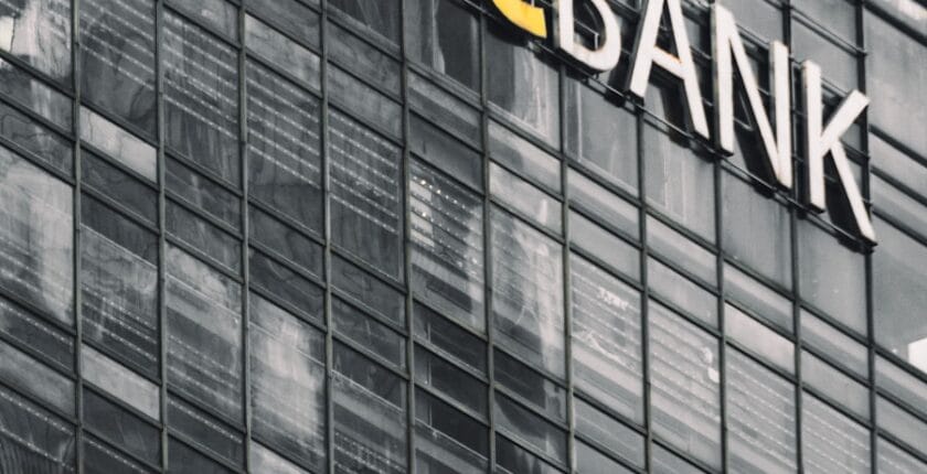 Photo "Bank of tomorrow: how to rethink its model in the face of digital challenges"