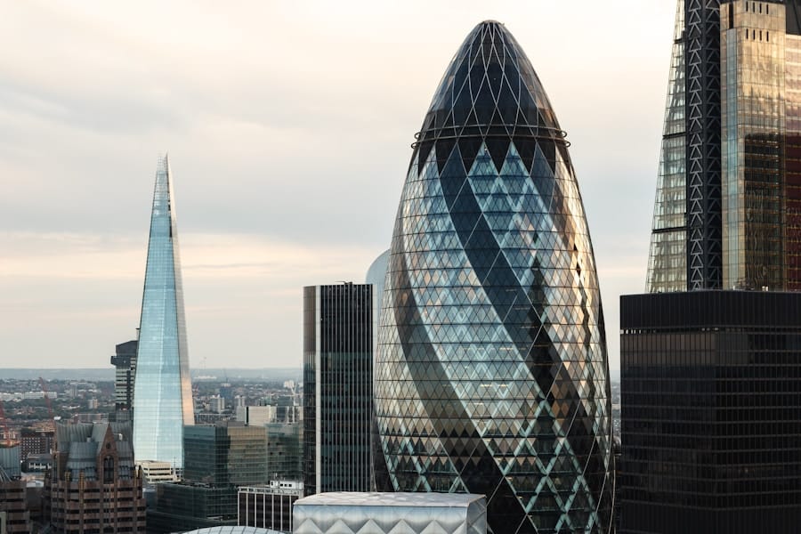 Photo Fintech and banks: challenges and opportunities