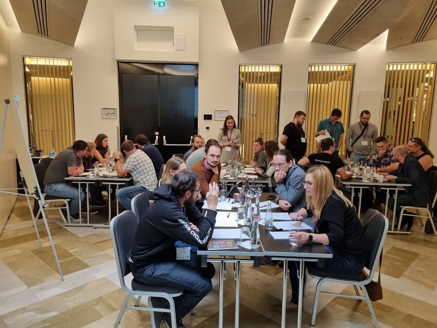 Photo Digital strategy meeting