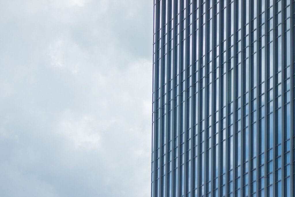 Photo performance regulatory