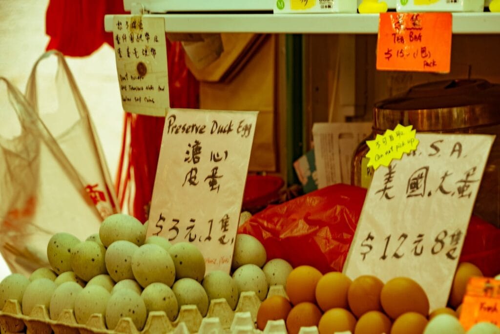 Photo intermediation markets