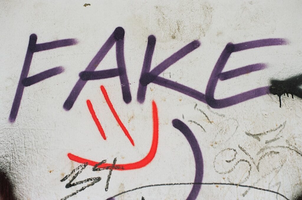 Photo fraud detection
