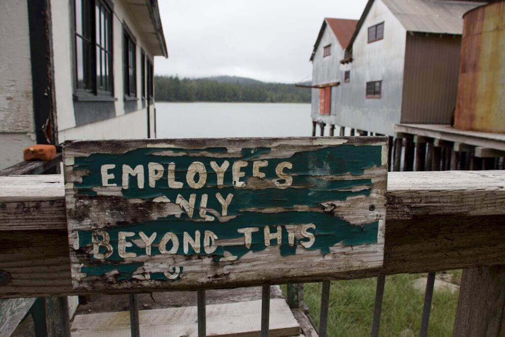 Photo complaint management