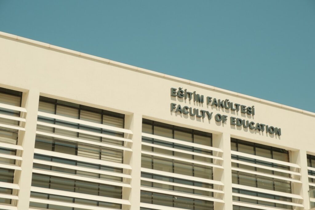 Photo fintech reporting regulatory costs