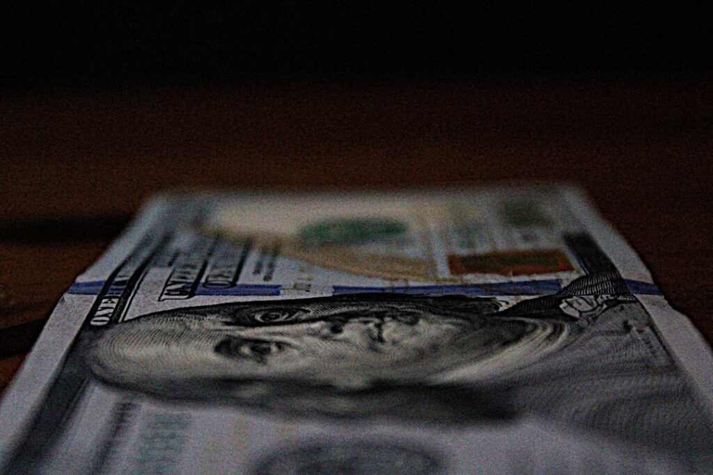 Photo AWS compliance finance