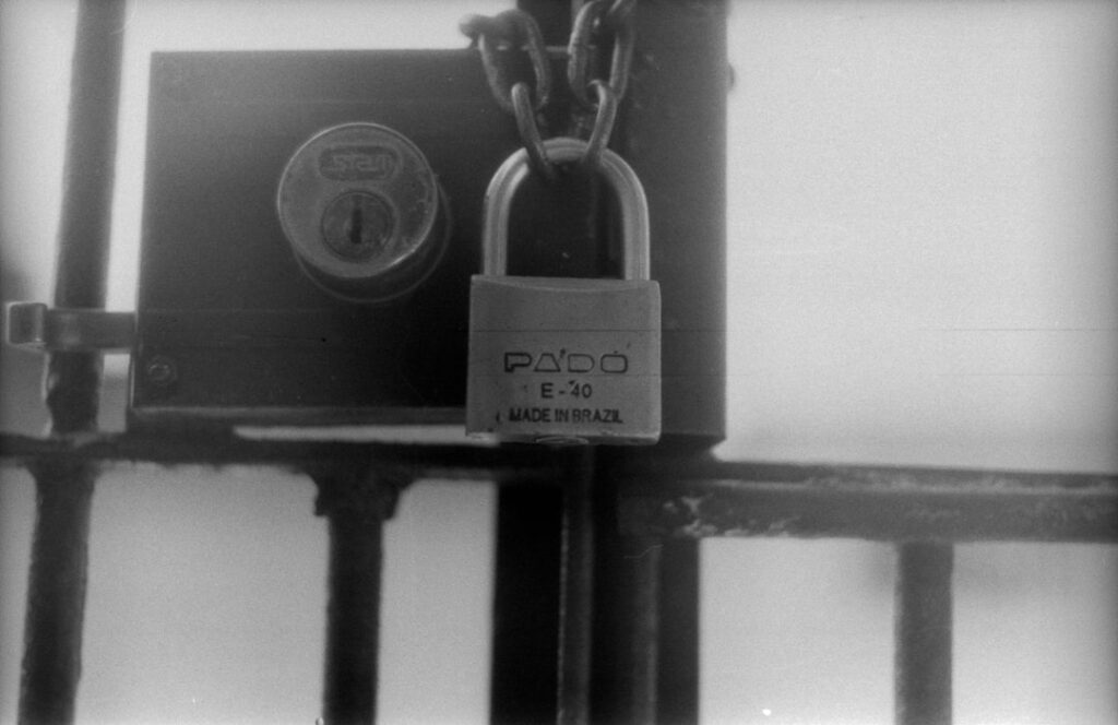 Photo Secure dbt in neobanks