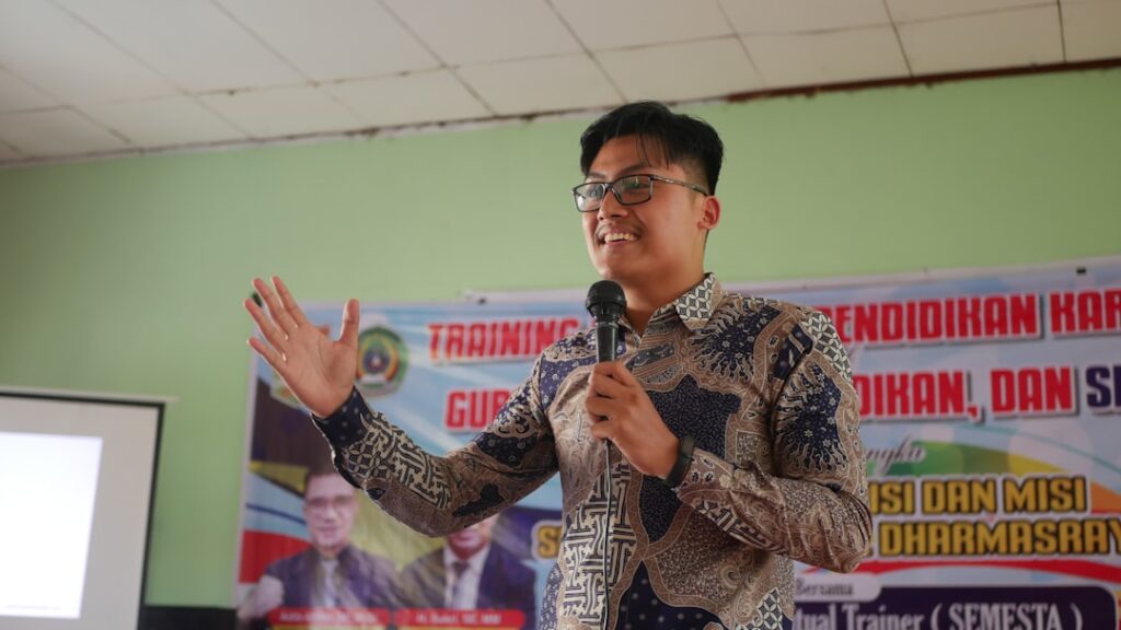 Photo transformation program