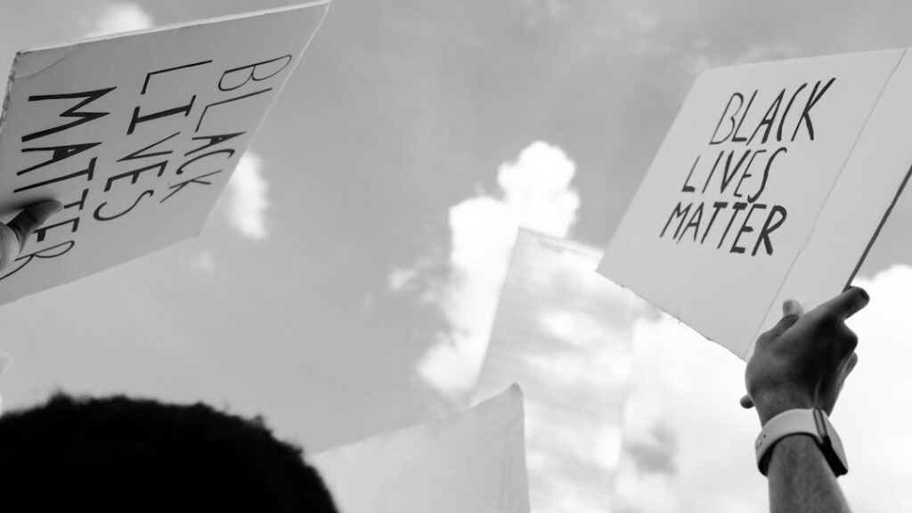 Photo social impact offers