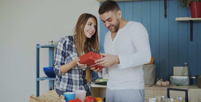 Photo distribution networks