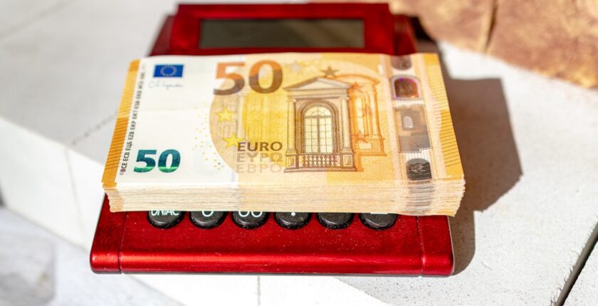 Photo electronic billing