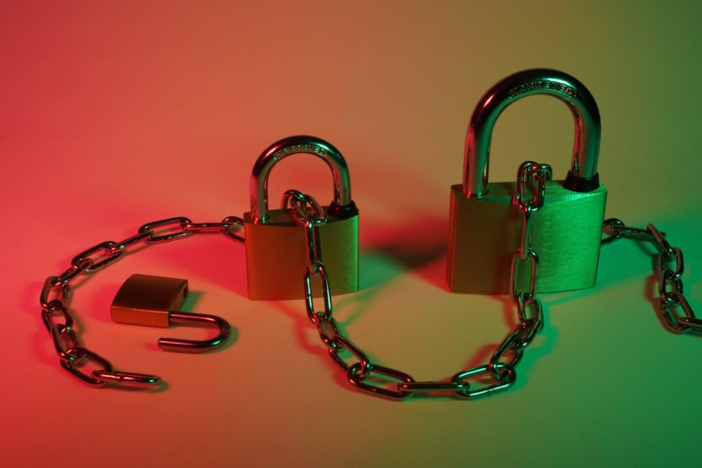 Photo cyber risk