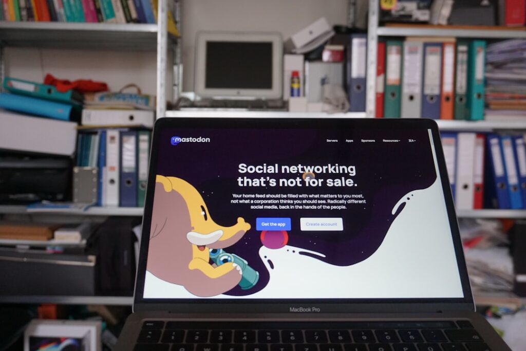 Photo collaborative platforms