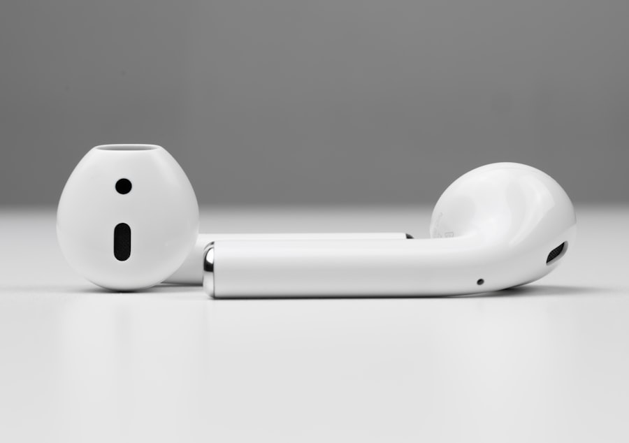 Photo customer listening devices