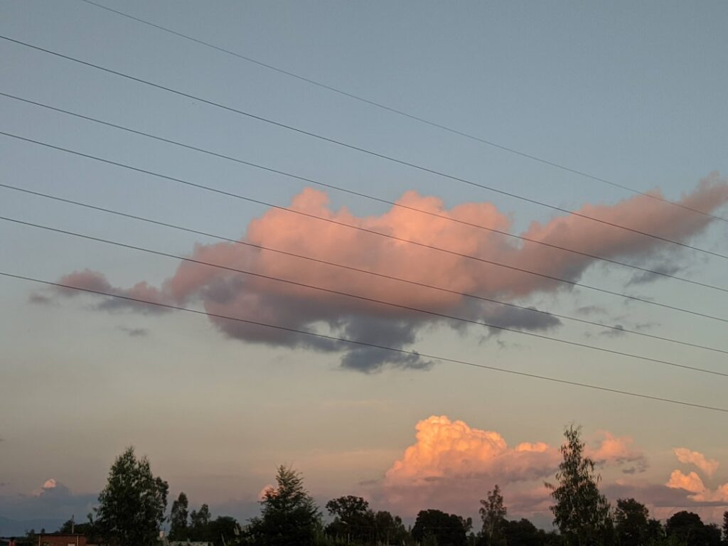 Photo hybrid cloud