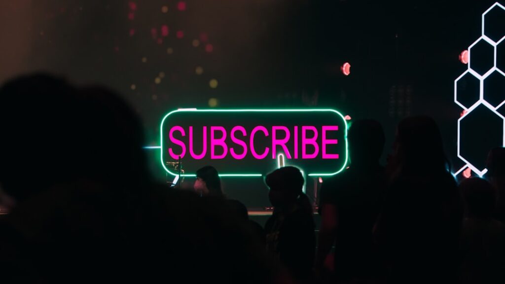 Photo sustainable subscription models