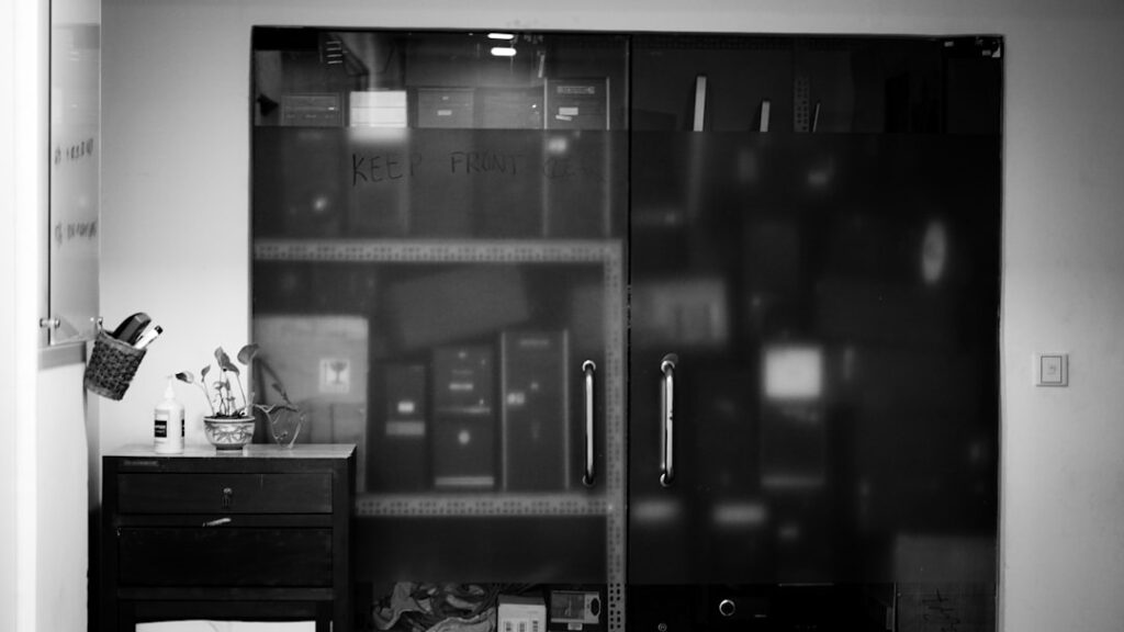 Photo digital compliance