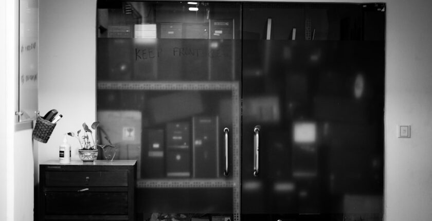 Photo digital compliance