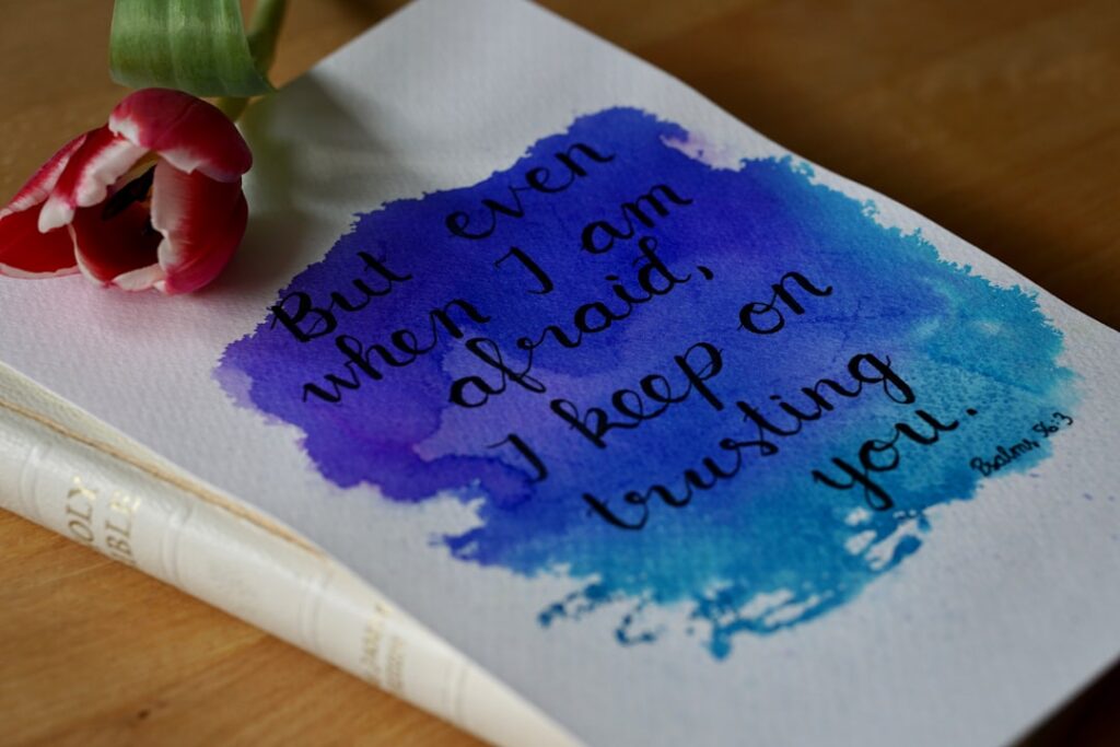 Photo trustworthy