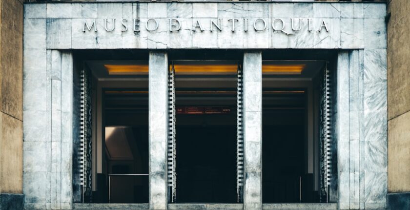 Photo core banking modernization