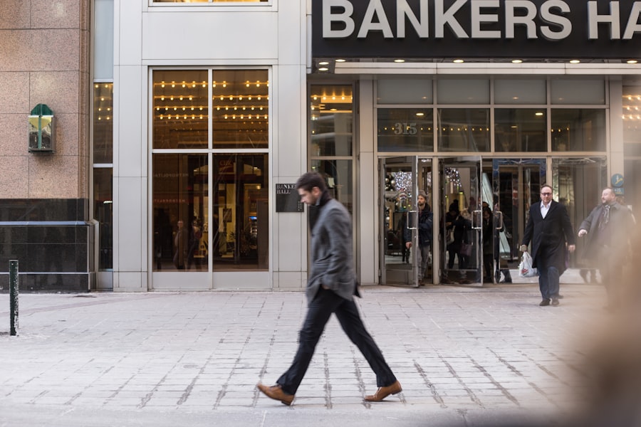 Photo banking employee experience
